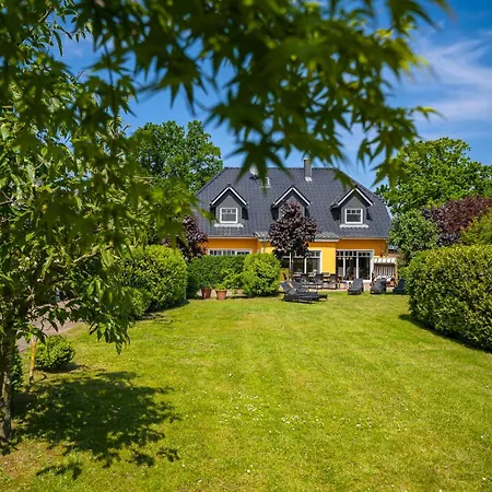 Dom wakacyjny Landhausvilla Herrgarden Prerow