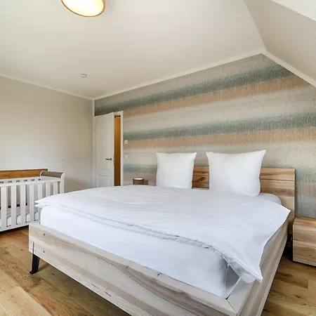 Landhausvilla Herrgarden Feriehus *